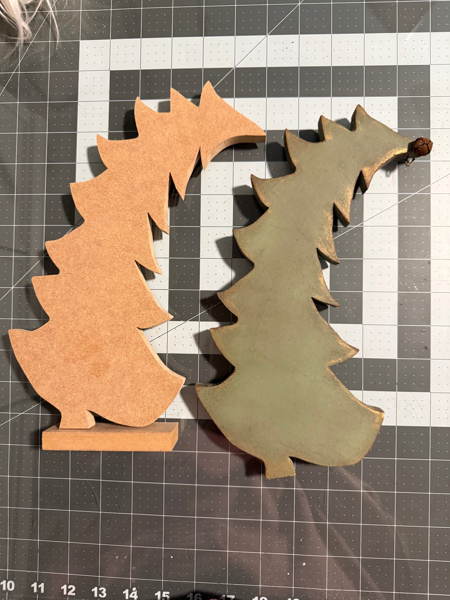 Unfinished wood Crooked Christmas Tree