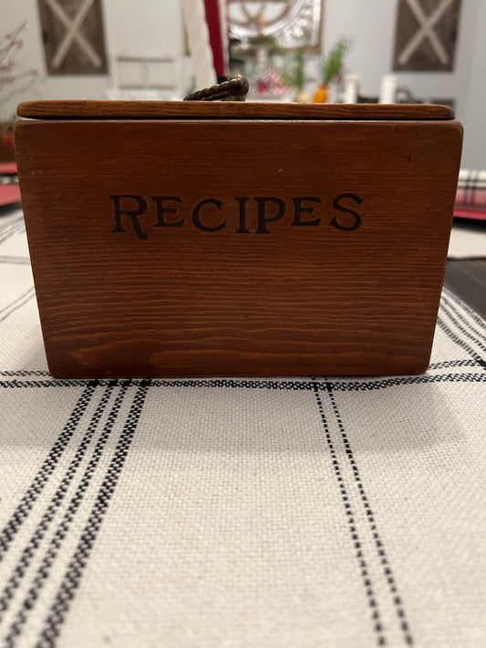 1 vintage wood recipe box